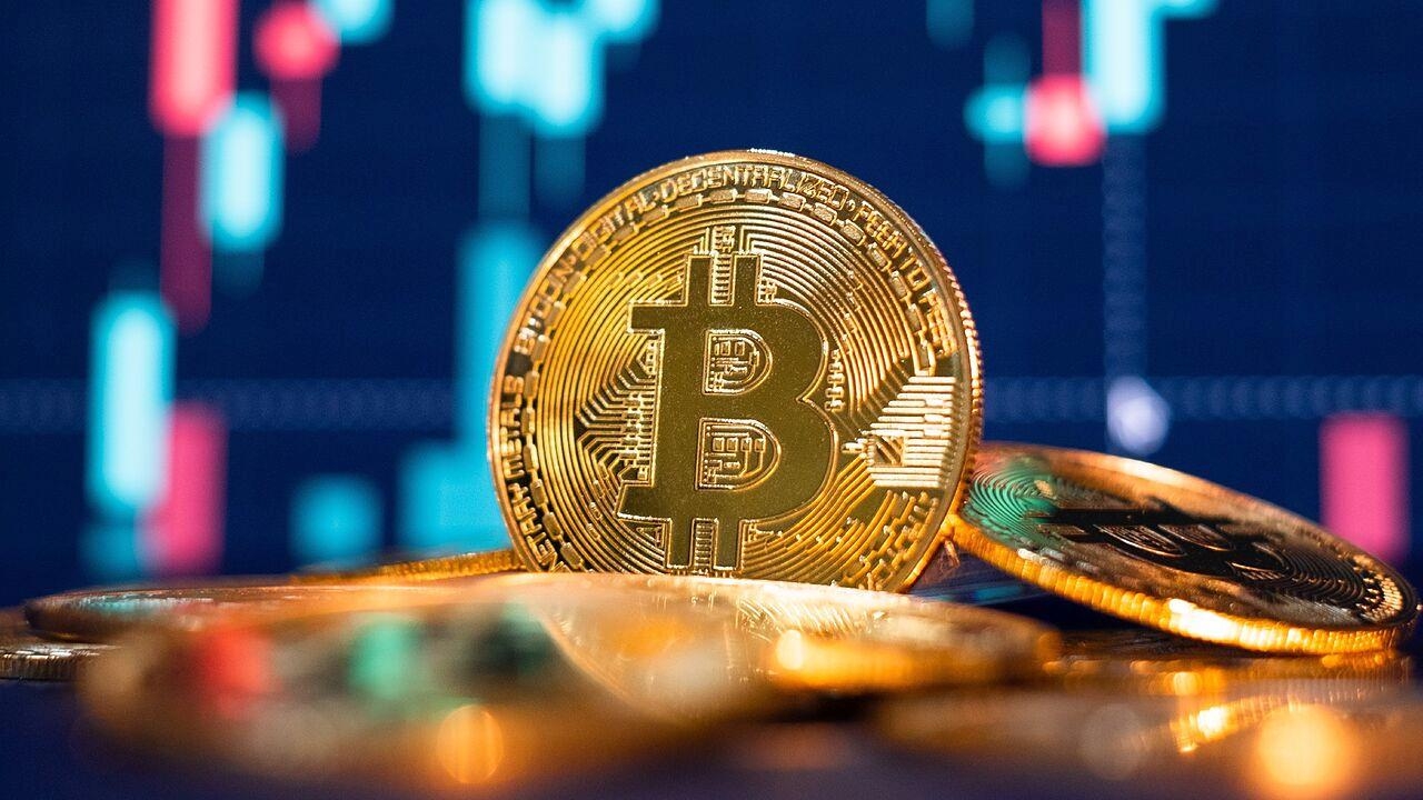 bitcoin-btc-dustu-160-bine-yakin-yatirimci-tasfiye-edildi-gyd7tgws.jpg
