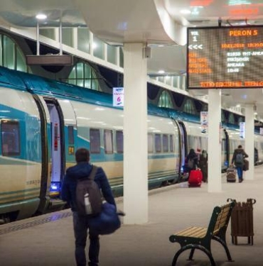 bakan-karaismailoglu-hizli-tren-seferlerini-44ten-56ya-cikariyoruz-0-qodqmhk8.jpg