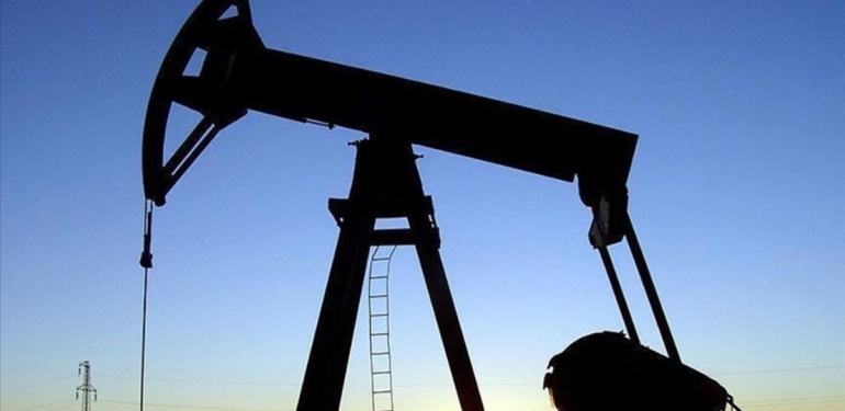 brent-petrolun-varil-fiyati-9527-dolar-seviyesinde-0-d9pxpctm.jpeg