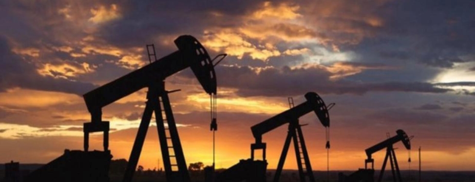 brent-petrolun-varil-fiyati-dusmeye-devam-ediyor-e54hta6m.jpg