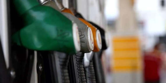 akaryakit-fiyatlarina-indirim-yerine-zam-bekleniyor-guncel-motorin-ve-benzin-fiyatlari-zelgvo7d.jpg