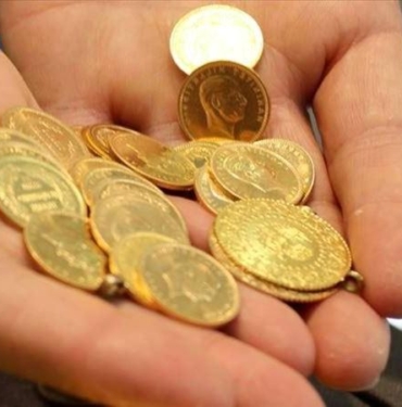 altinda-fed-baskisi-gram-altin-cumhuriyet-altini-ve-ceyrek-altin-fiyatlari-ne-kadar-oldu-10-ekim-2022-afephhvx.jpg