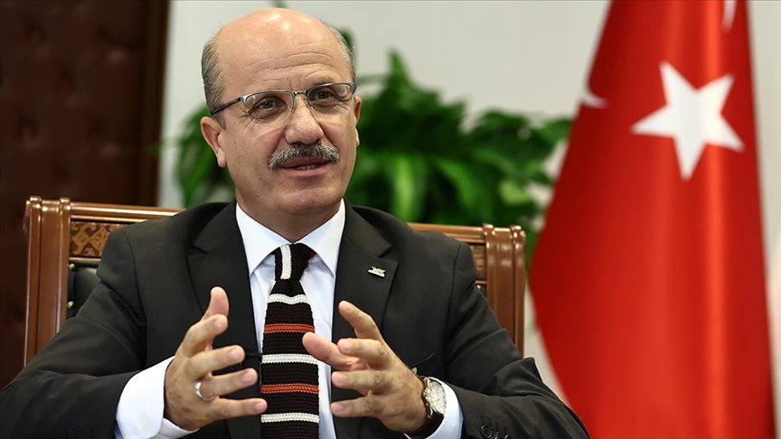 yök başkanı. özvar