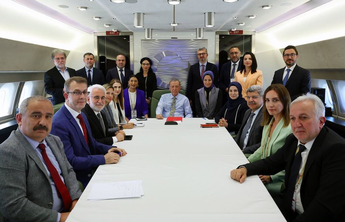 erdogan_ucak_gazeteciler
